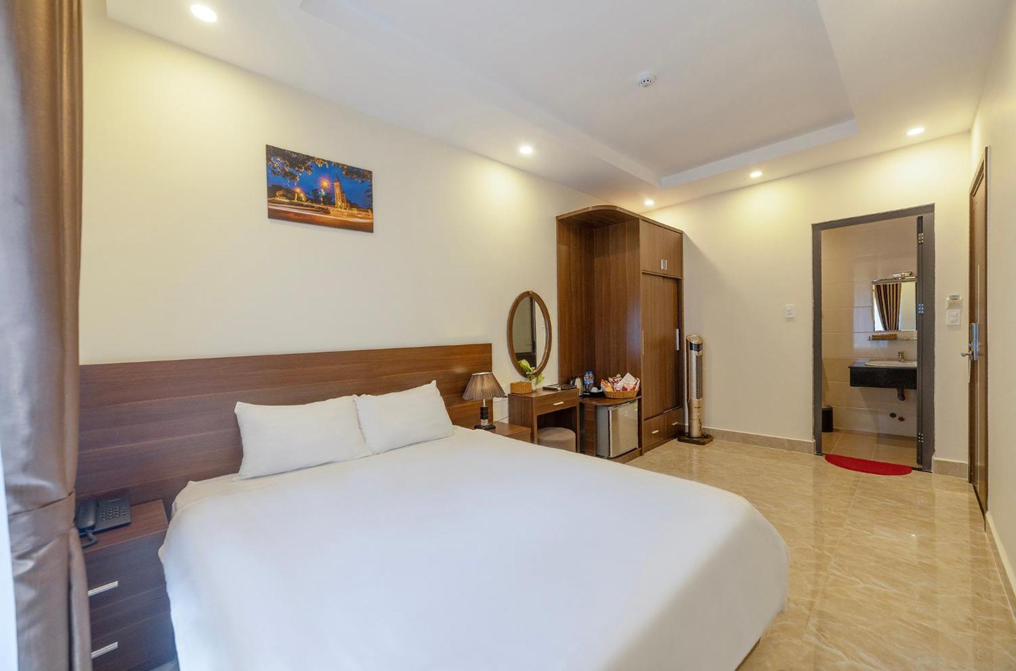 Huyen 179 Hotel Dalat Bagian luar foto